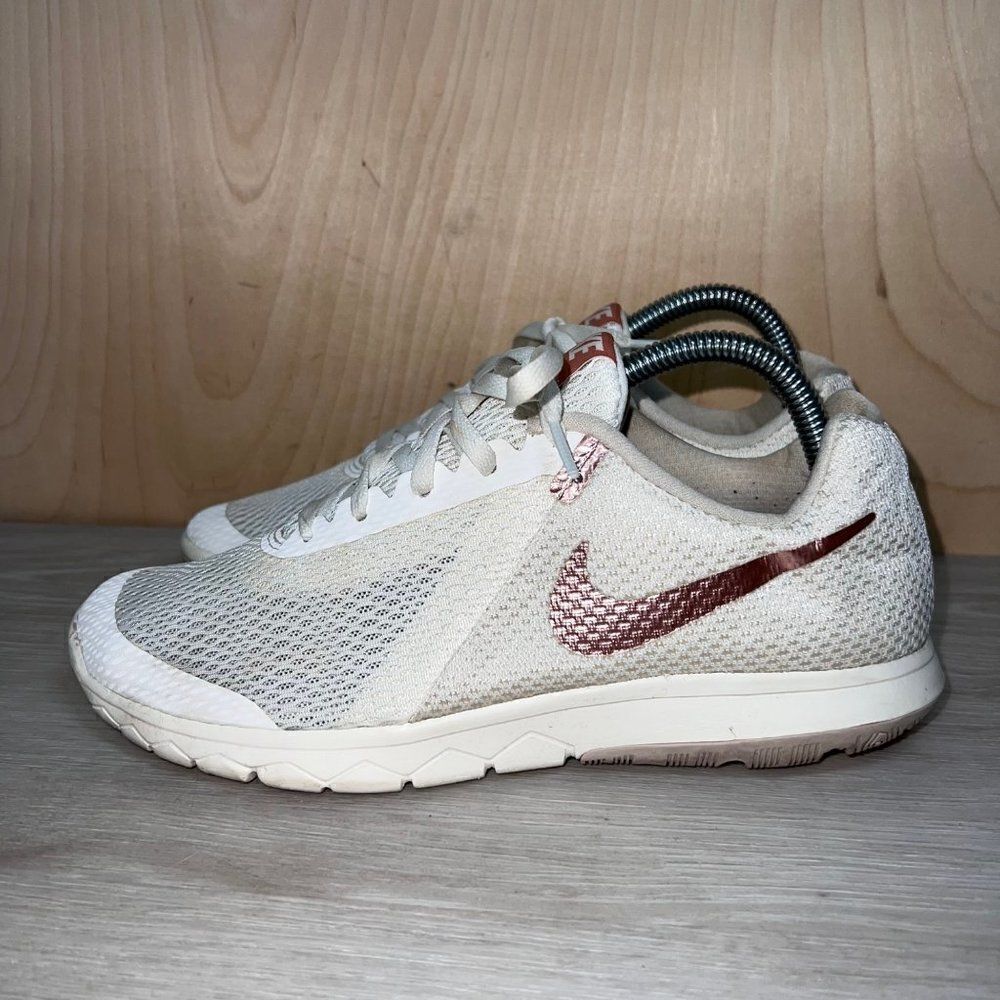 Nike‎ Flex Experience RN 6 White/Rose Gold 881805-102 Women's 9